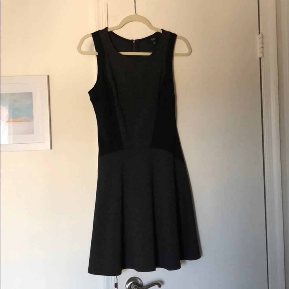 Sleeveless, two tone black/gray Aline dress